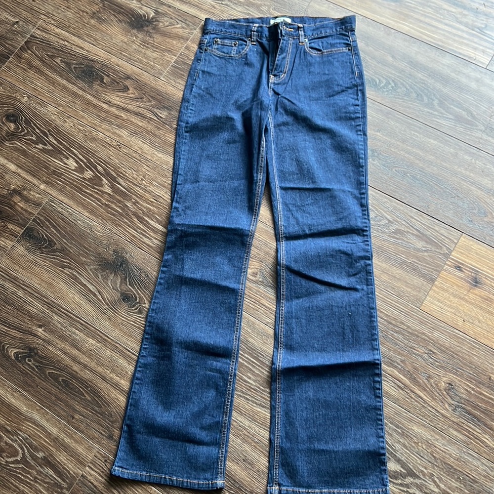 axcess by Liz Claiborne jeans. Stretch. Boot cut. Size 4